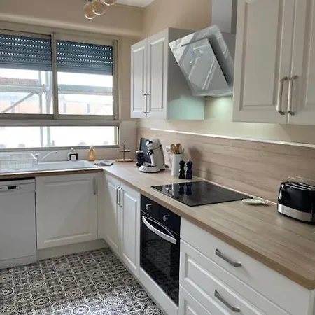 Le 21 Avenue De Champagne Épernay